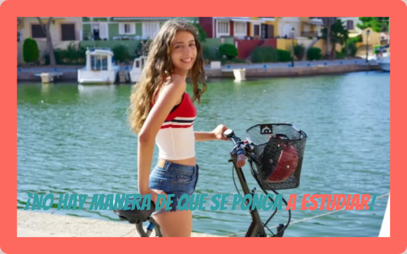 Chica bici verano